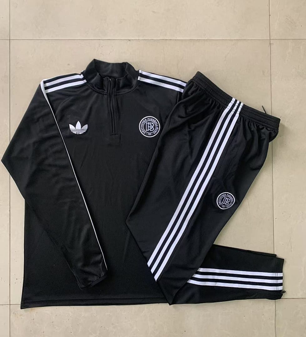 Alemania 25/26 Sudadera Niño · Negro · 125 Aniversario · Tres Rayas Blanco