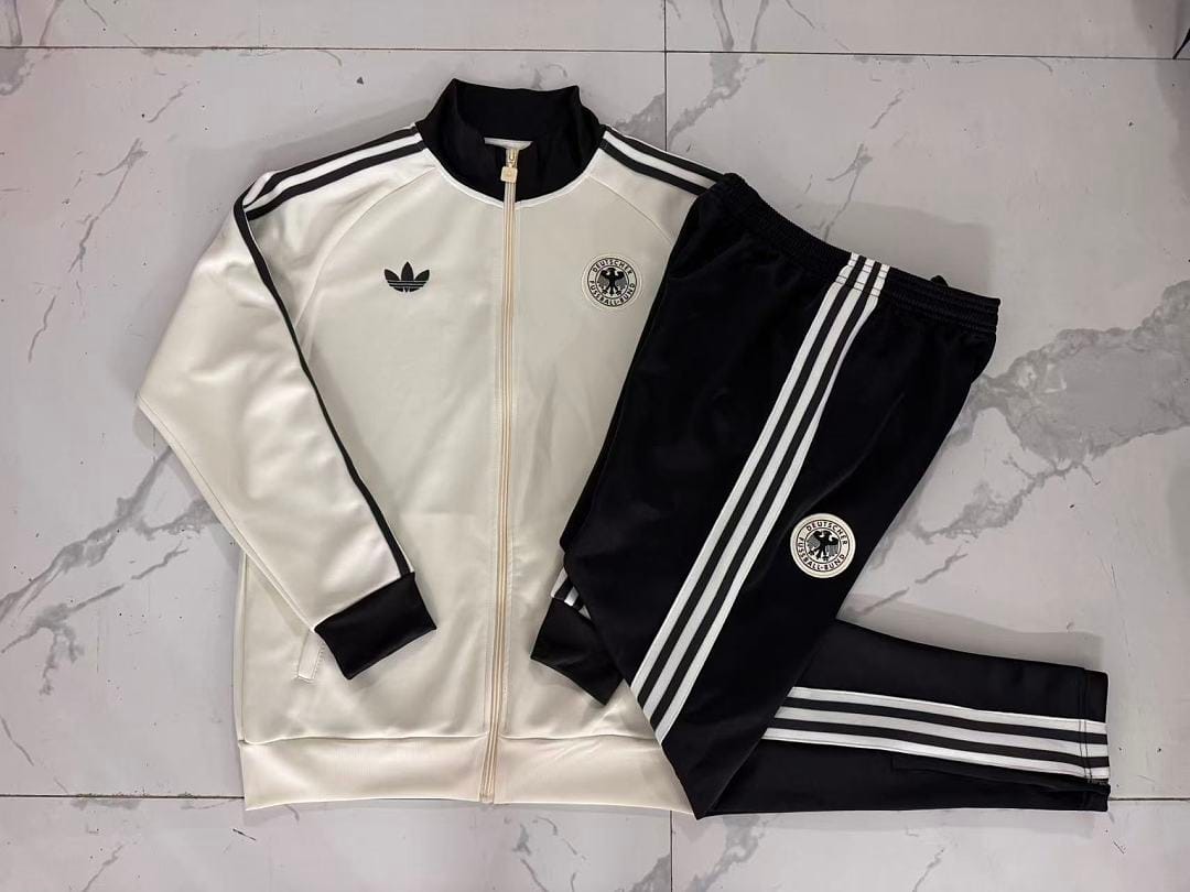 Alemania 26/27 Chaqueta Niño · Blanco Hueso