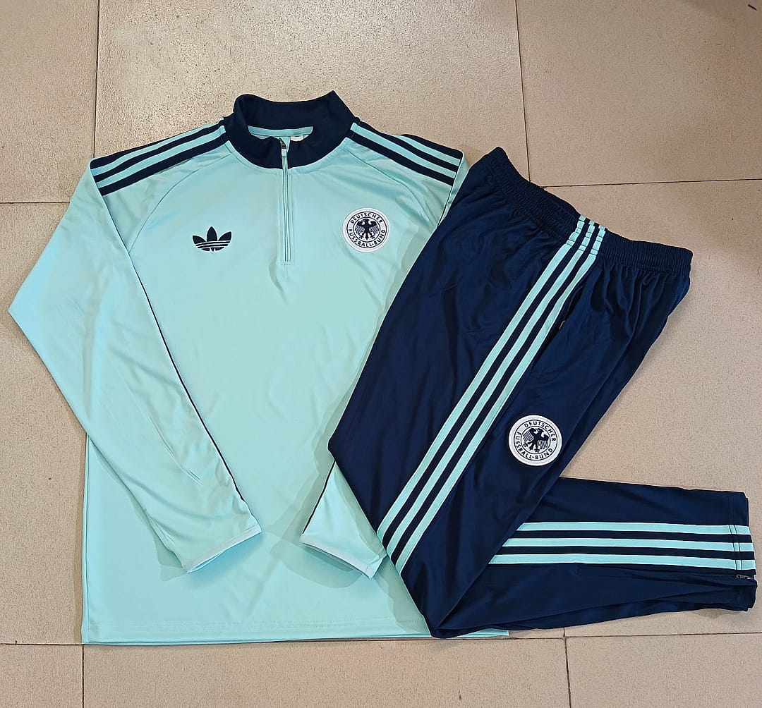 Alemania 26/27 Sudadera Niño · Verde Claro