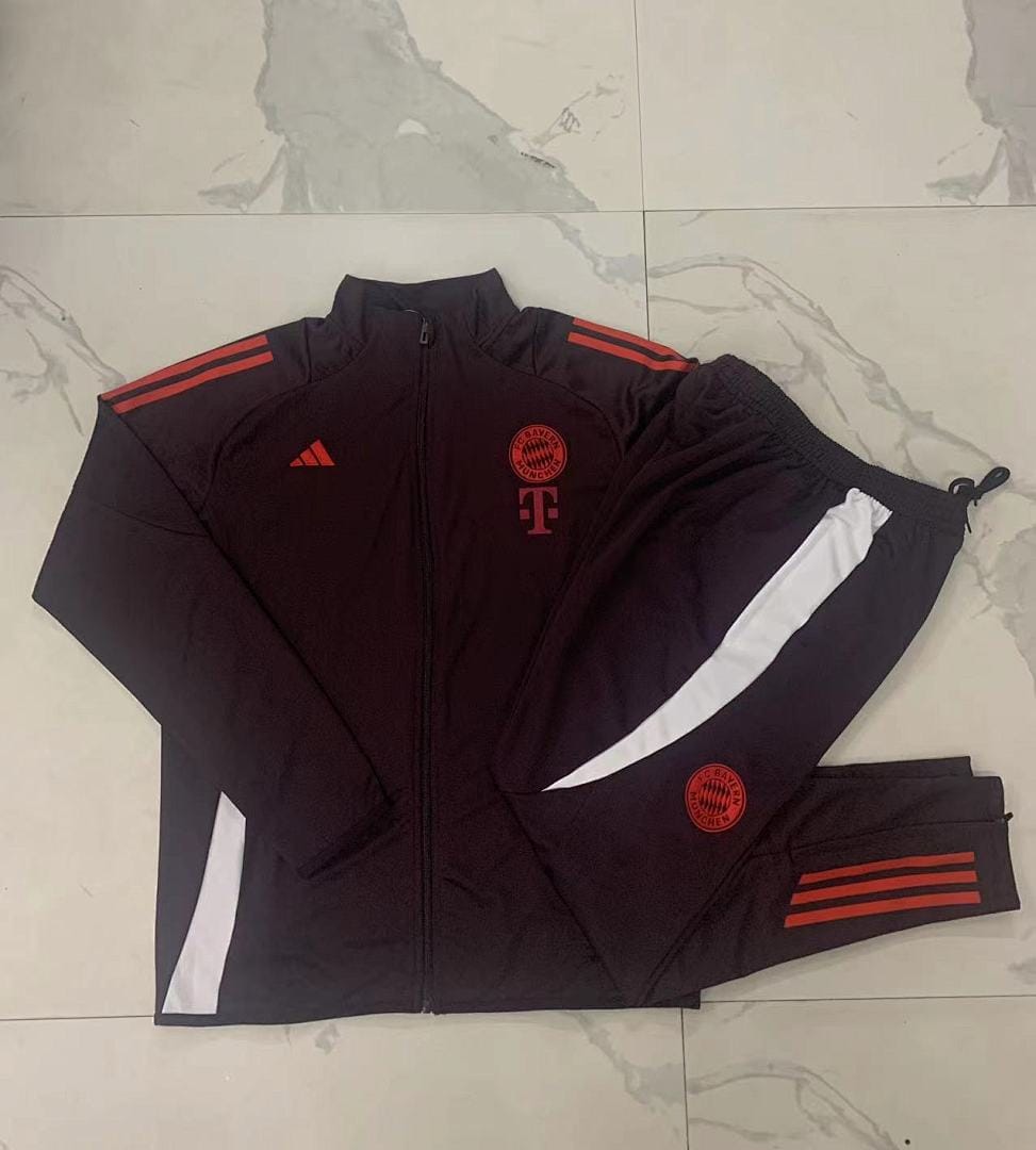 Bayern Múnich 24/25 Chaqueta Niño · Rojo Óxido