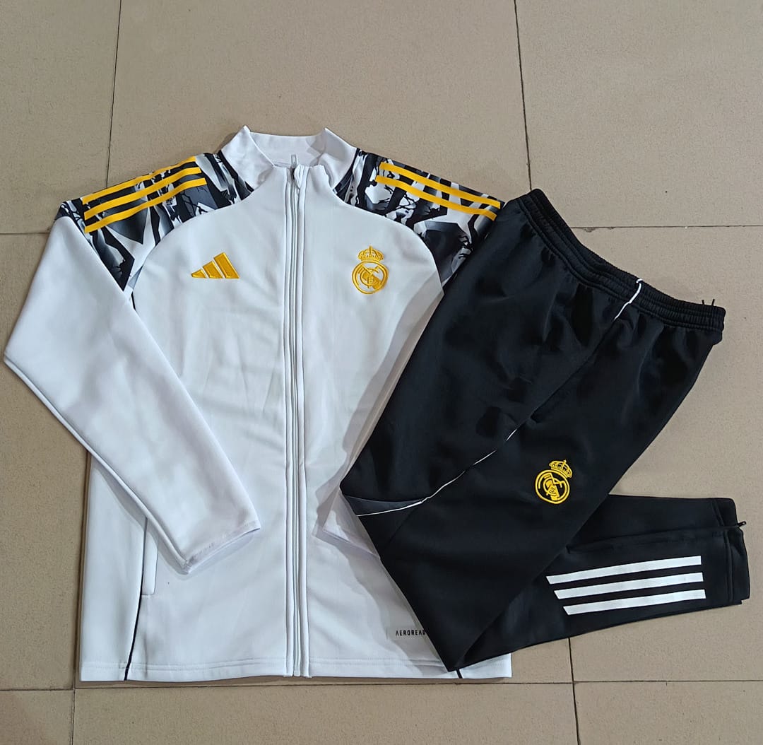 Real Madrid 25/26 Chaqueta Niño · Blanco · Mangas con Estampado