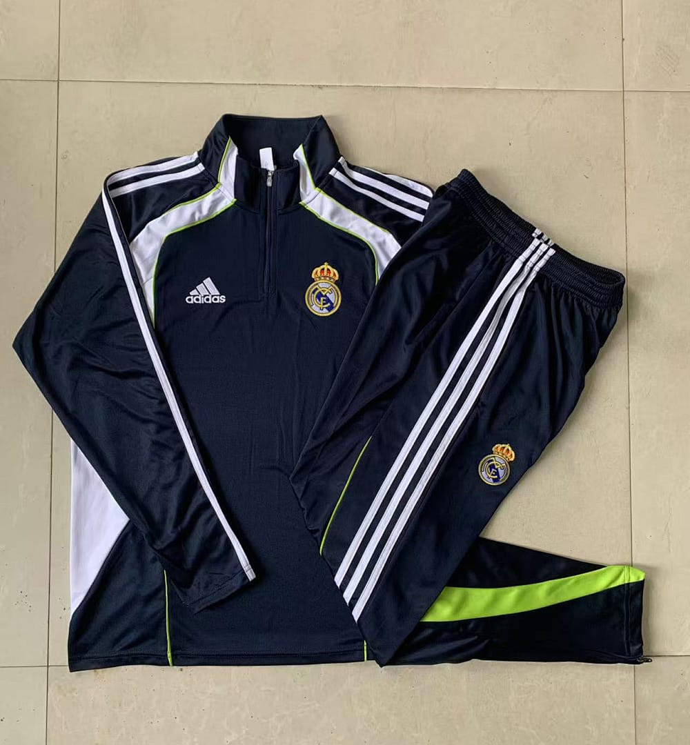 Real Madrid 25/26 Sudadera Niño · Azul Marino · Retro · Detalles Blanco
